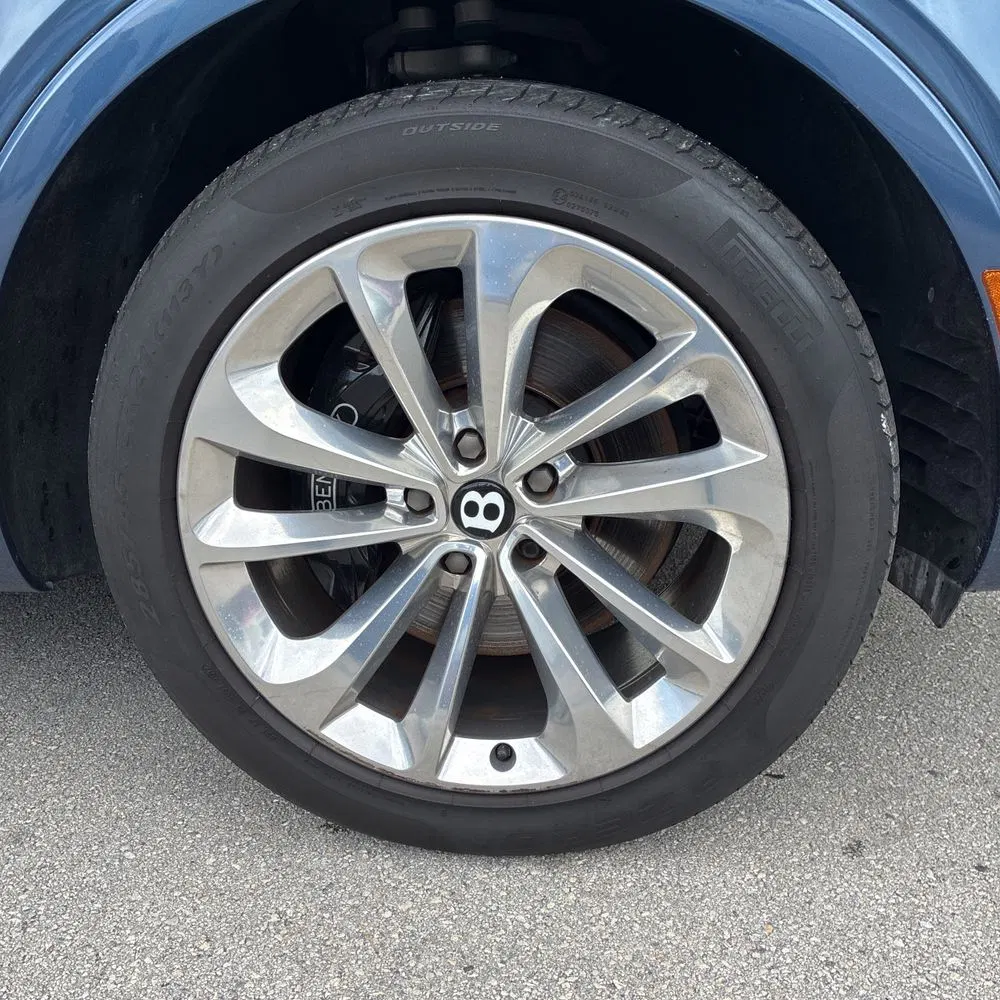 2017 Bentley Bentayga Base