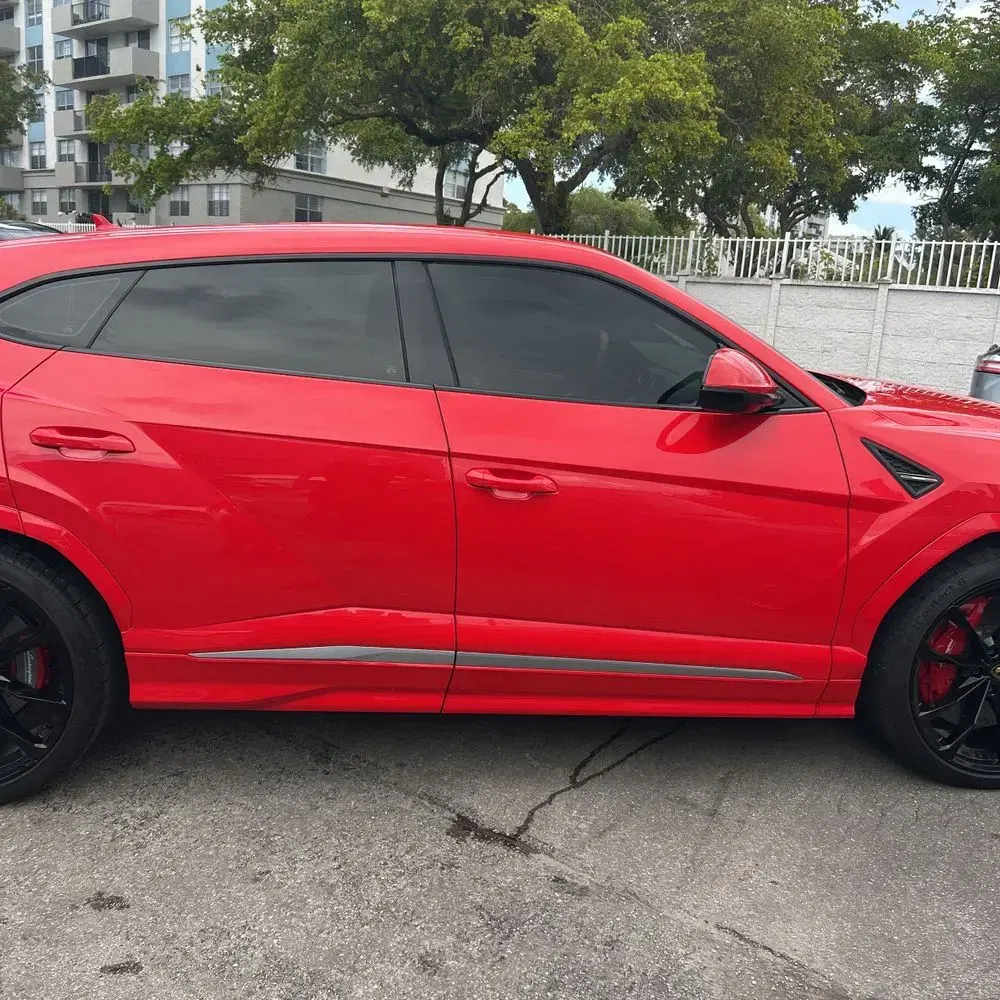 2021 Lamborghini Urus Base