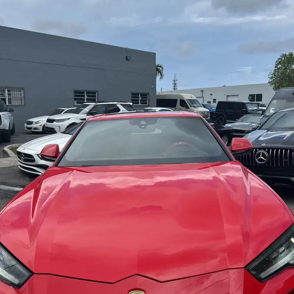 2021 Lamborghini Urus Base