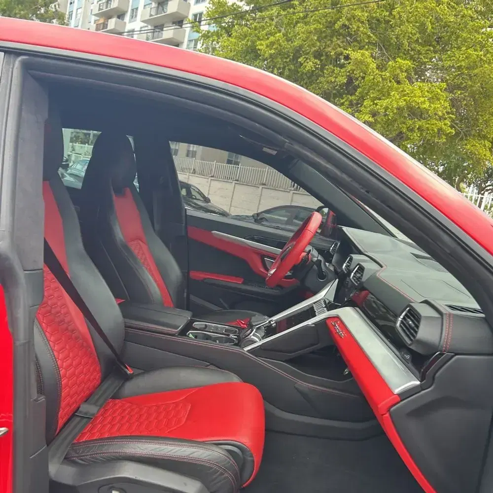 2021 Lamborghini Urus Base
