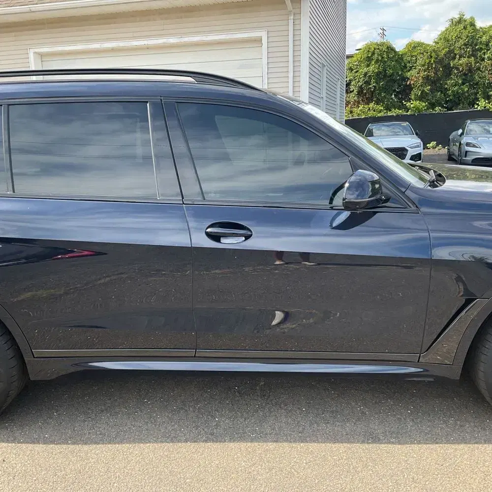 2021 BMW X7 M50i