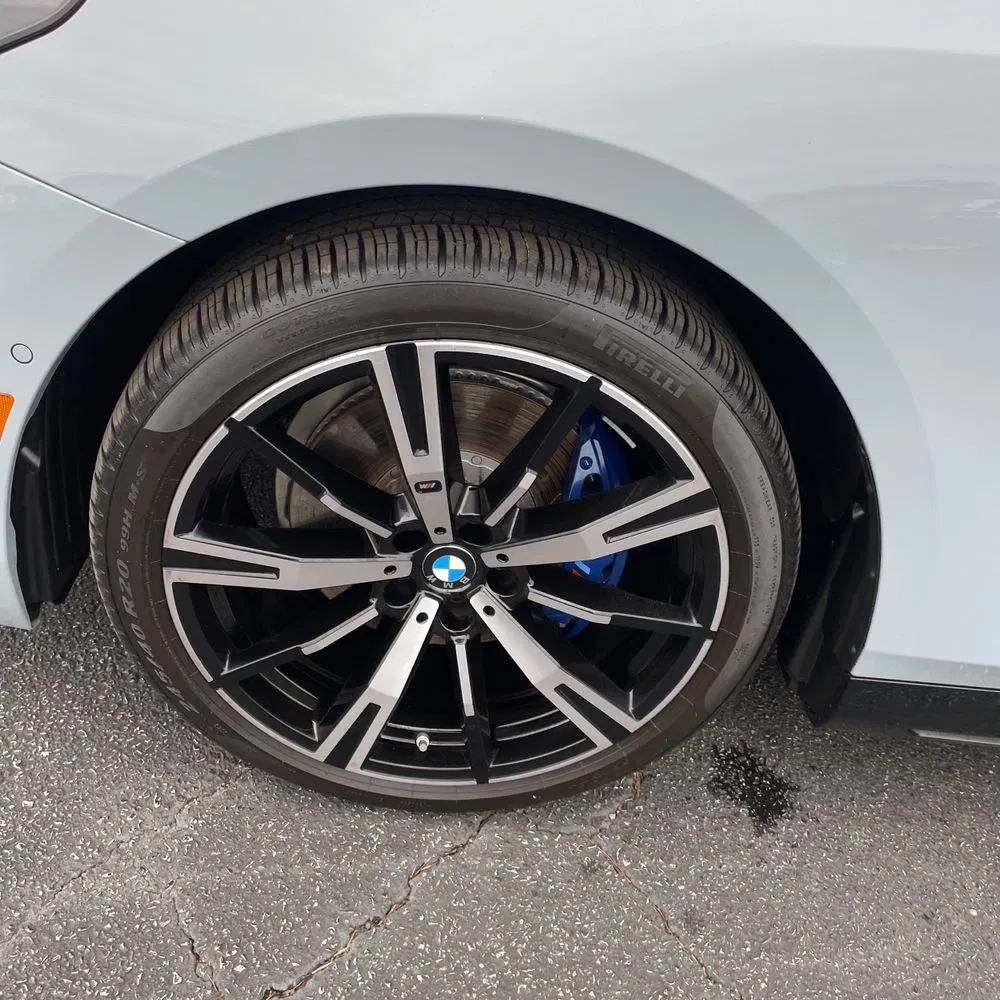 2024 BMW 5-Series 530i