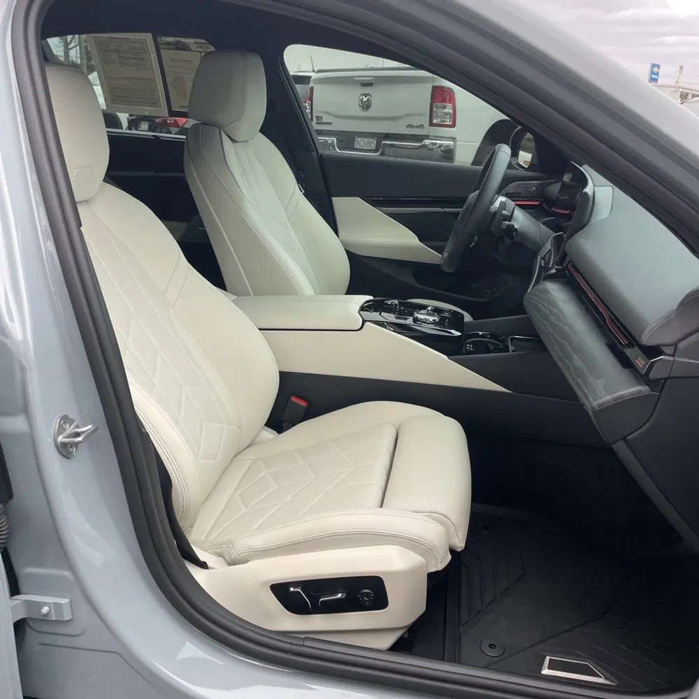 2024 BMW 5-Series 530i