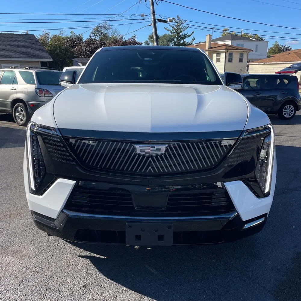 2025 Cadillac Escalade IQ Sport 1