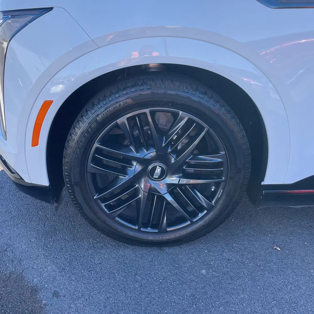 2025 Cadillac Escalade IQ Sport 1