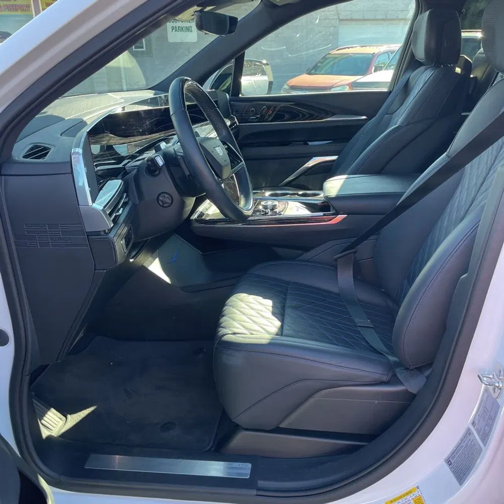 2025 Cadillac Escalade IQ Sport 1