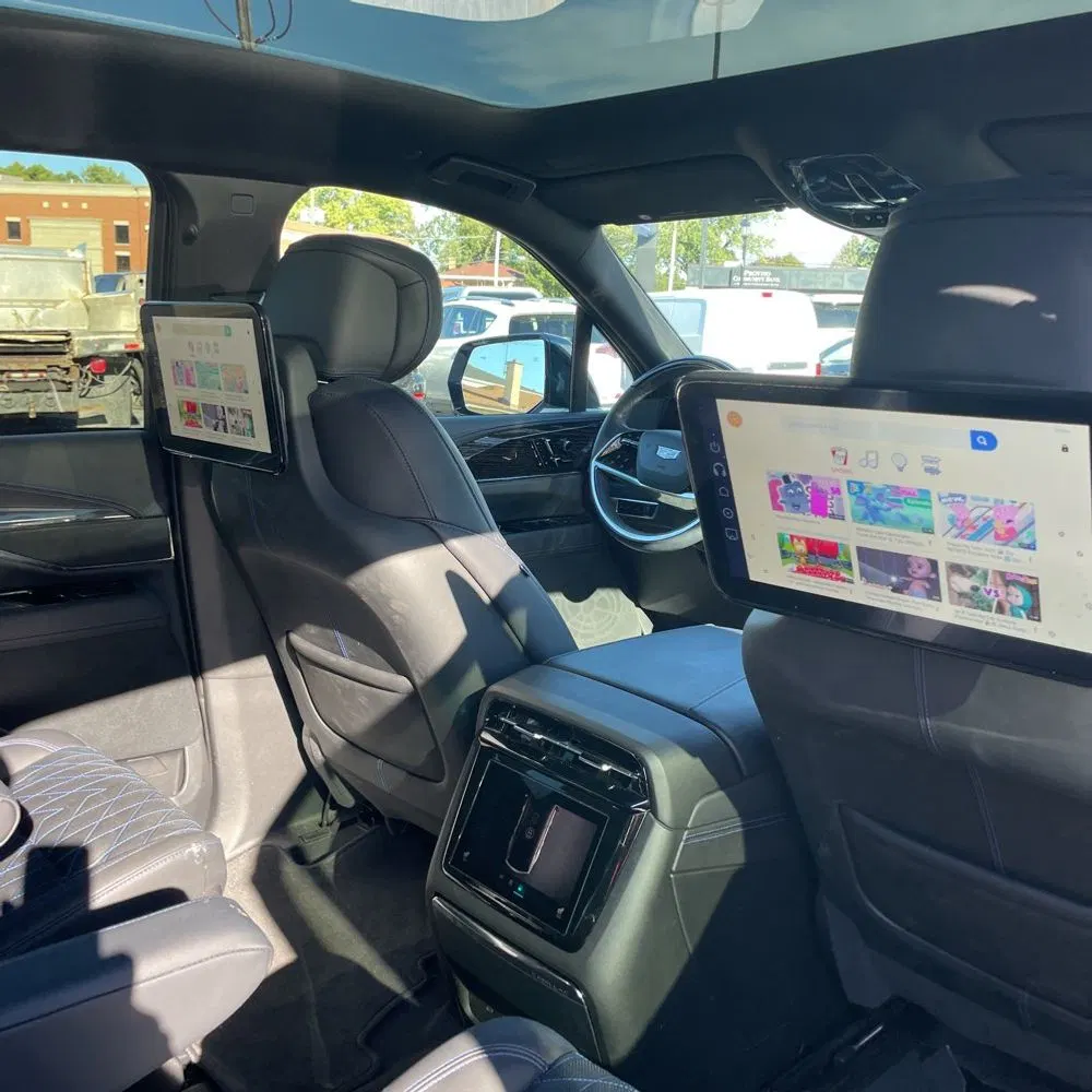2025 Cadillac Escalade IQ Sport 1
