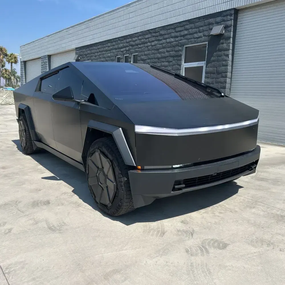 2024 Tesla Cybertruck Base