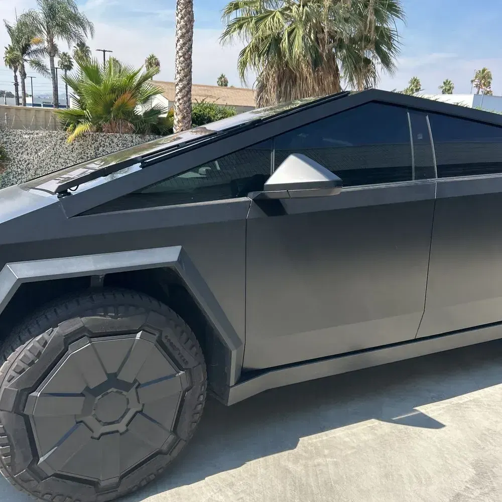 2024 Tesla Cybertruck Base