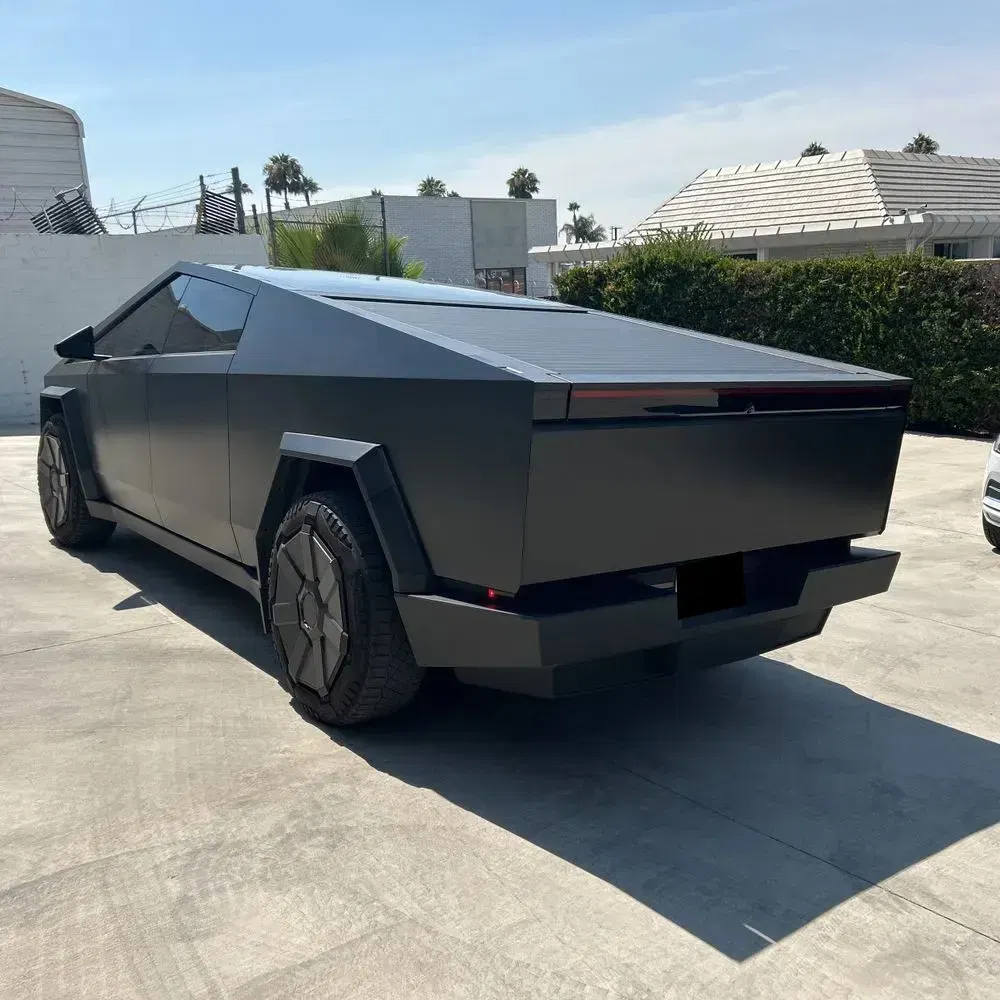 2024 Tesla Cybertruck Base