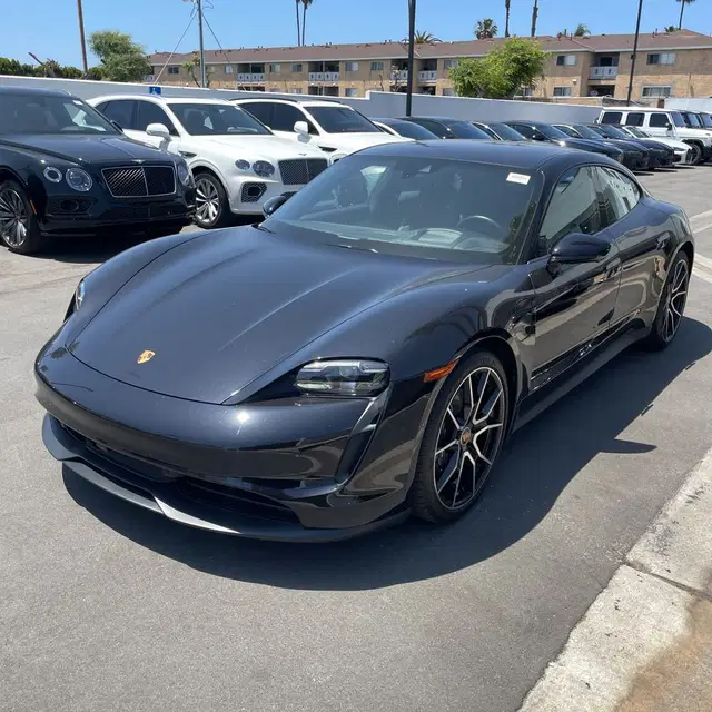 2024 Porsche Taycan Base