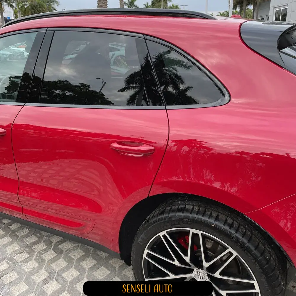 2024 Porsche Macan S