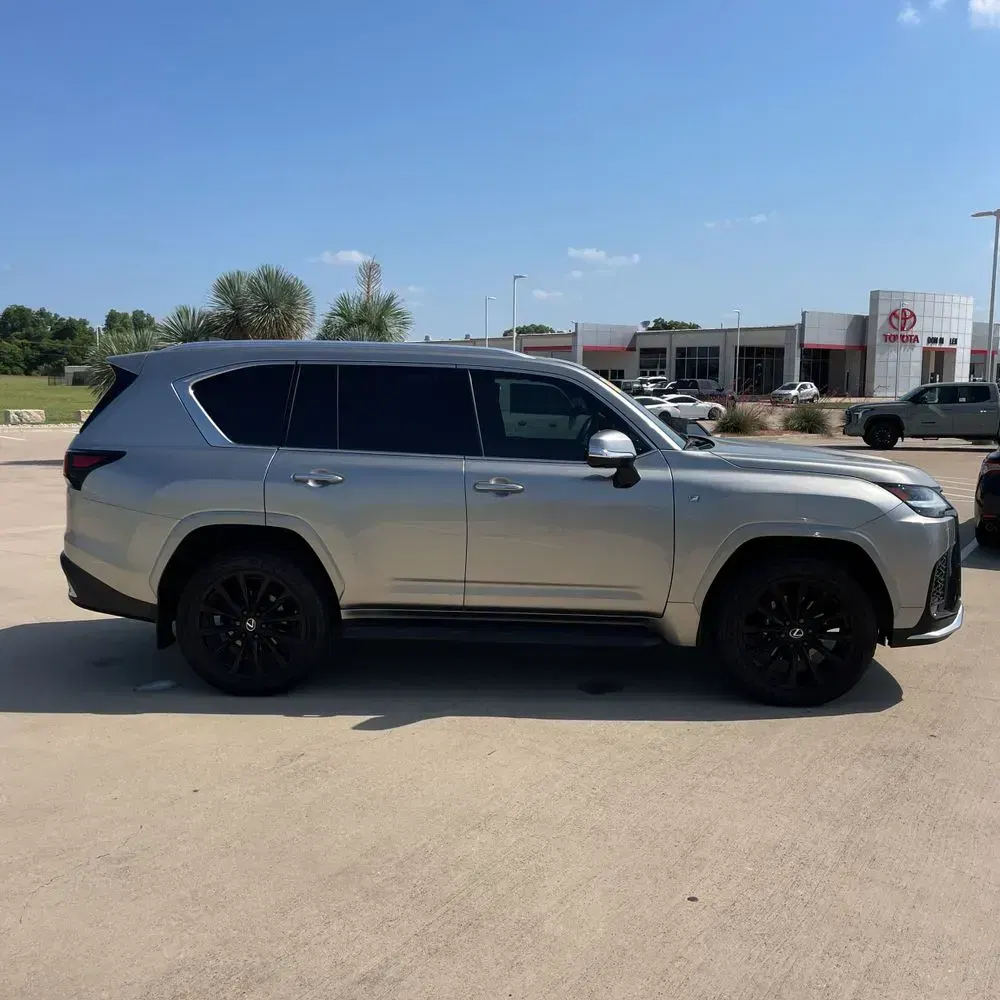 2024 Lexus LX 600 F SPORT Handling
