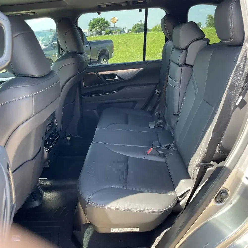 2024 Lexus LX 600 F SPORT Handling