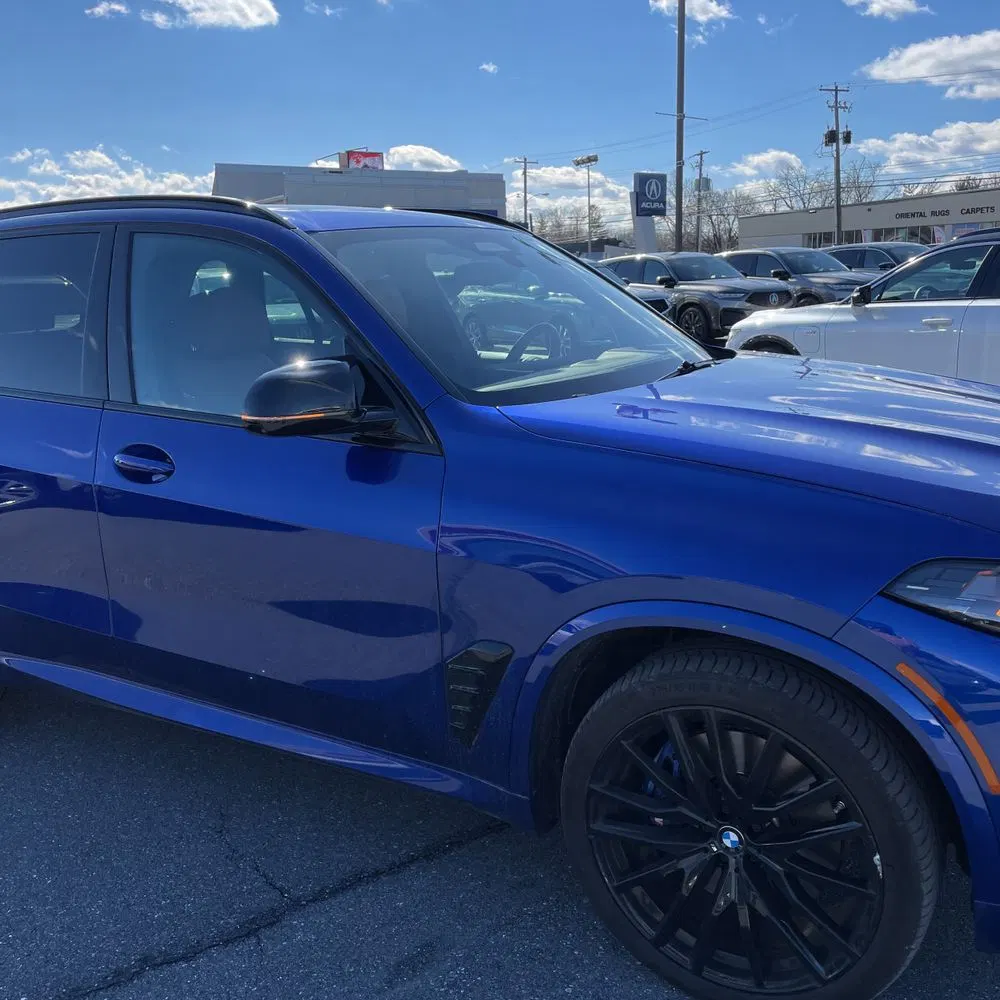 2024 BMW X5 M60i