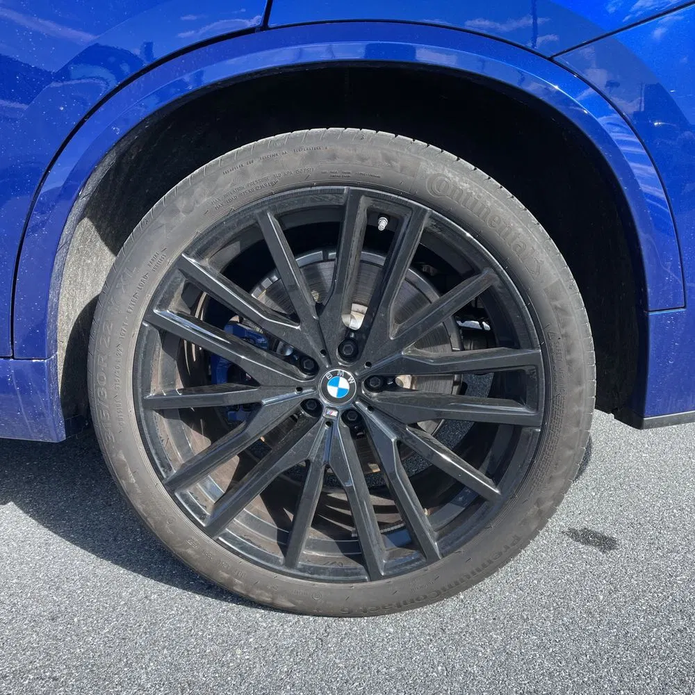 2024 BMW X5 M60i