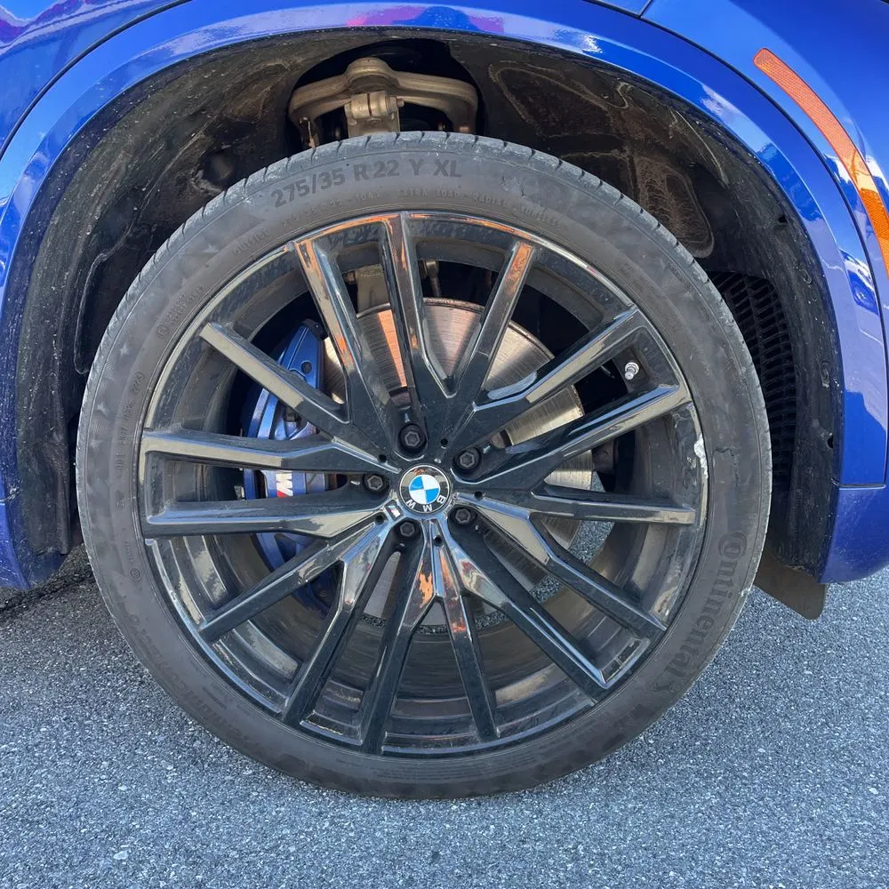 2024 BMW X5 M60i