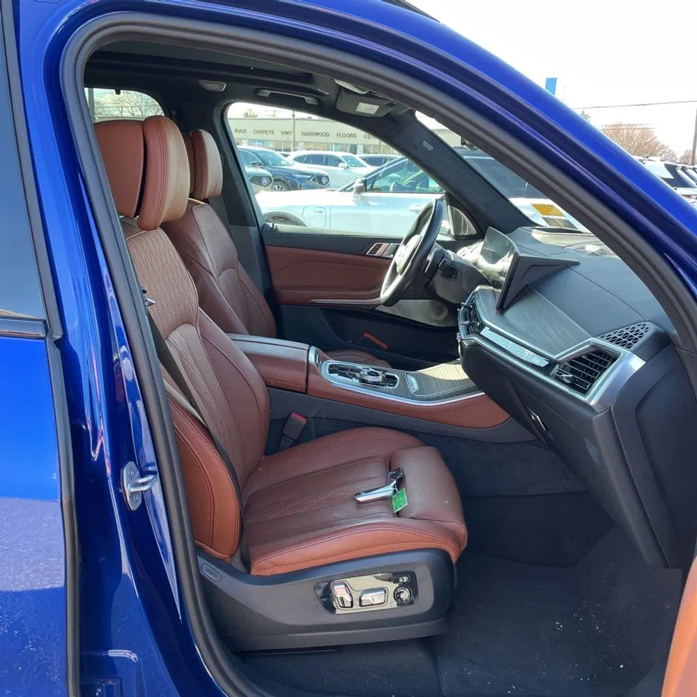 2024 BMW X5 M60i