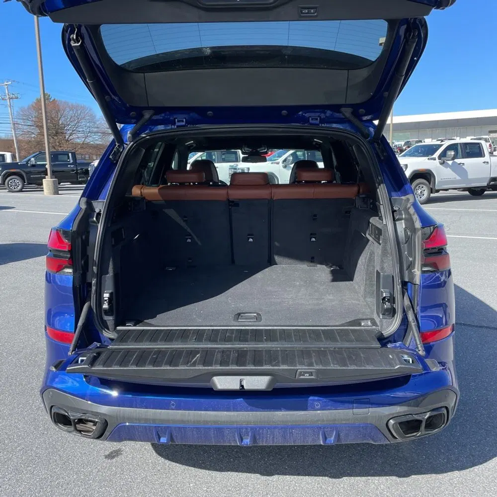 2024 BMW X5 M60i
