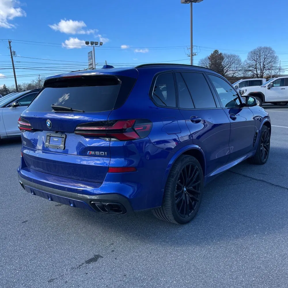 2024 BMW X5 M60i