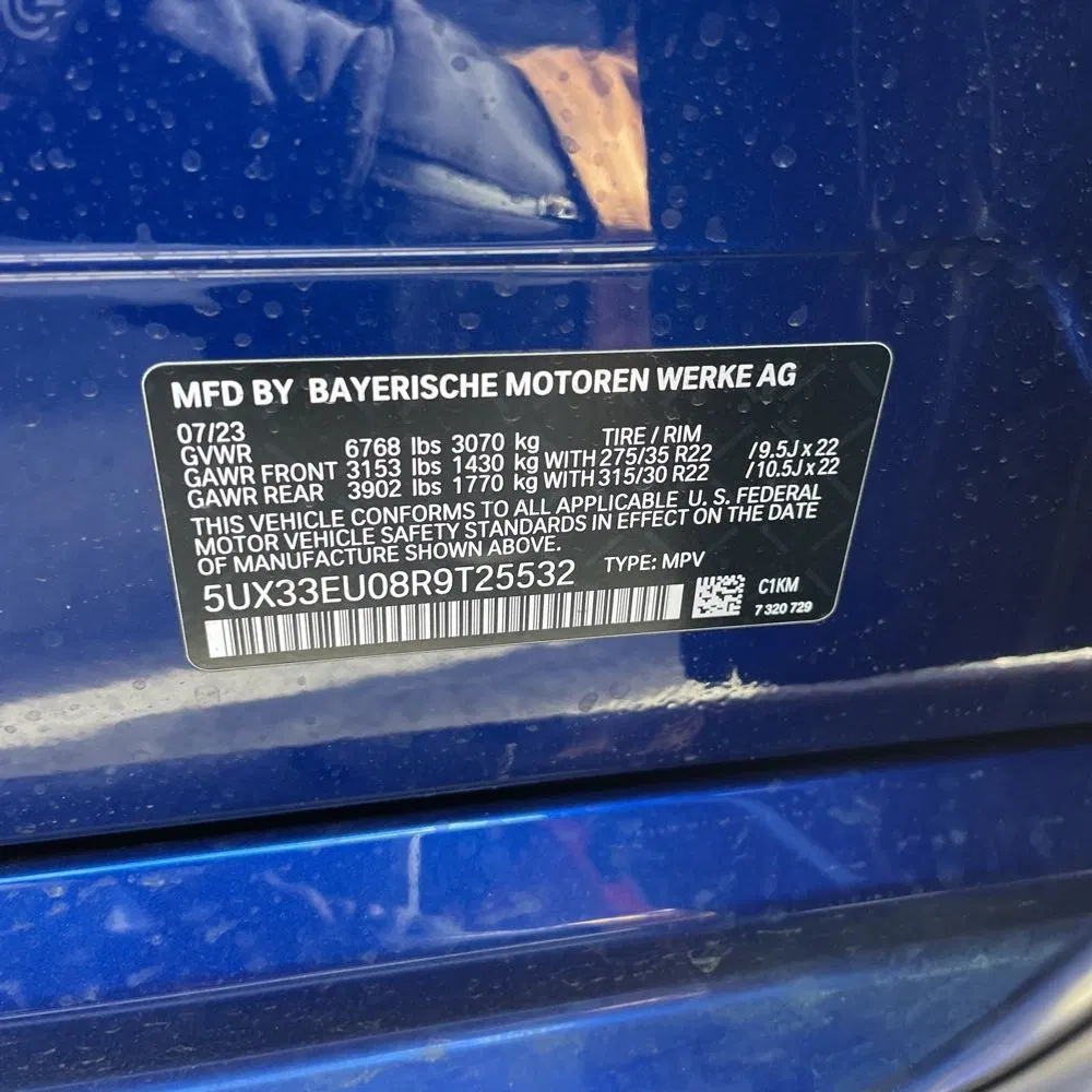 2024 BMW X5 M60i