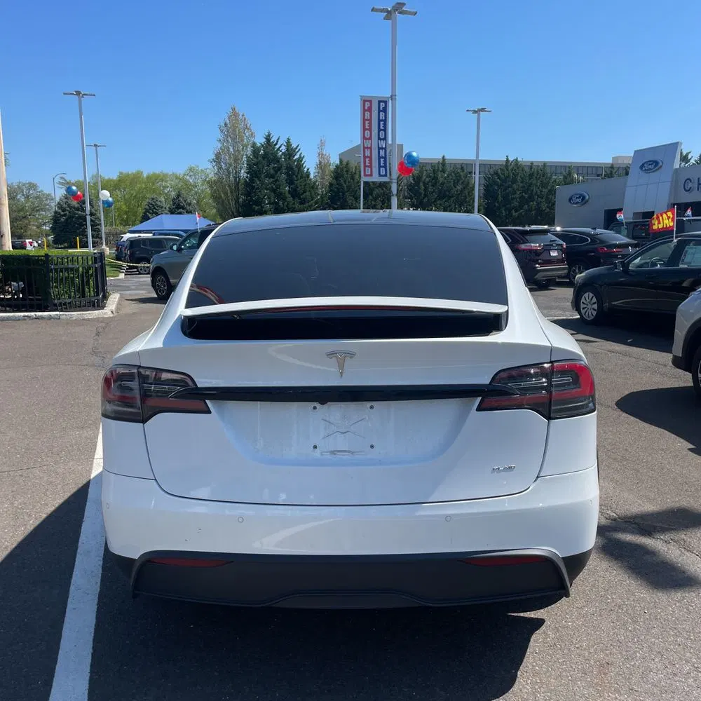 2022 Tesla Model X Plaid