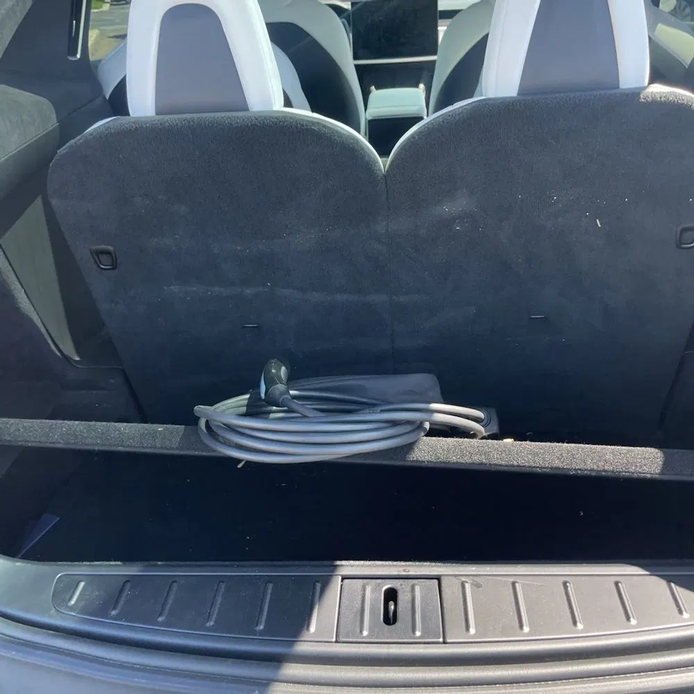 2022 Tesla Model X Plaid