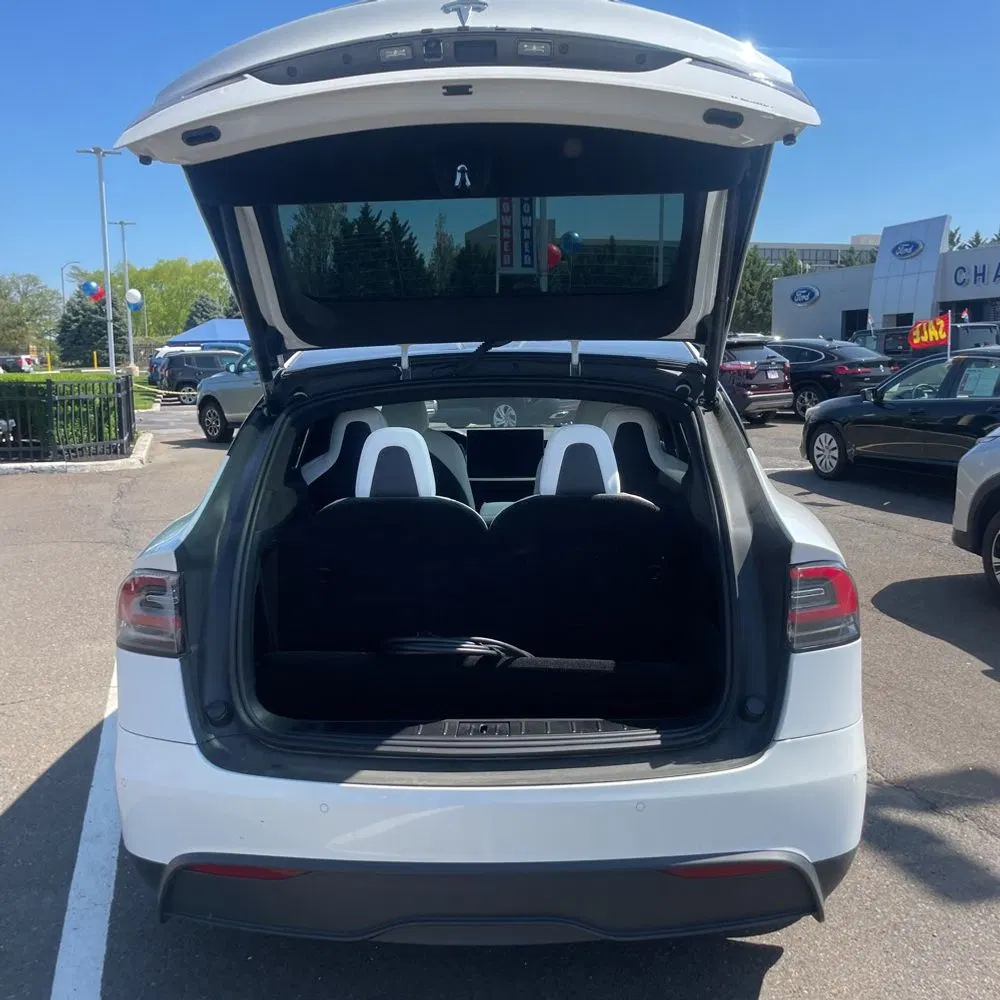 2022 Tesla Model X Plaid