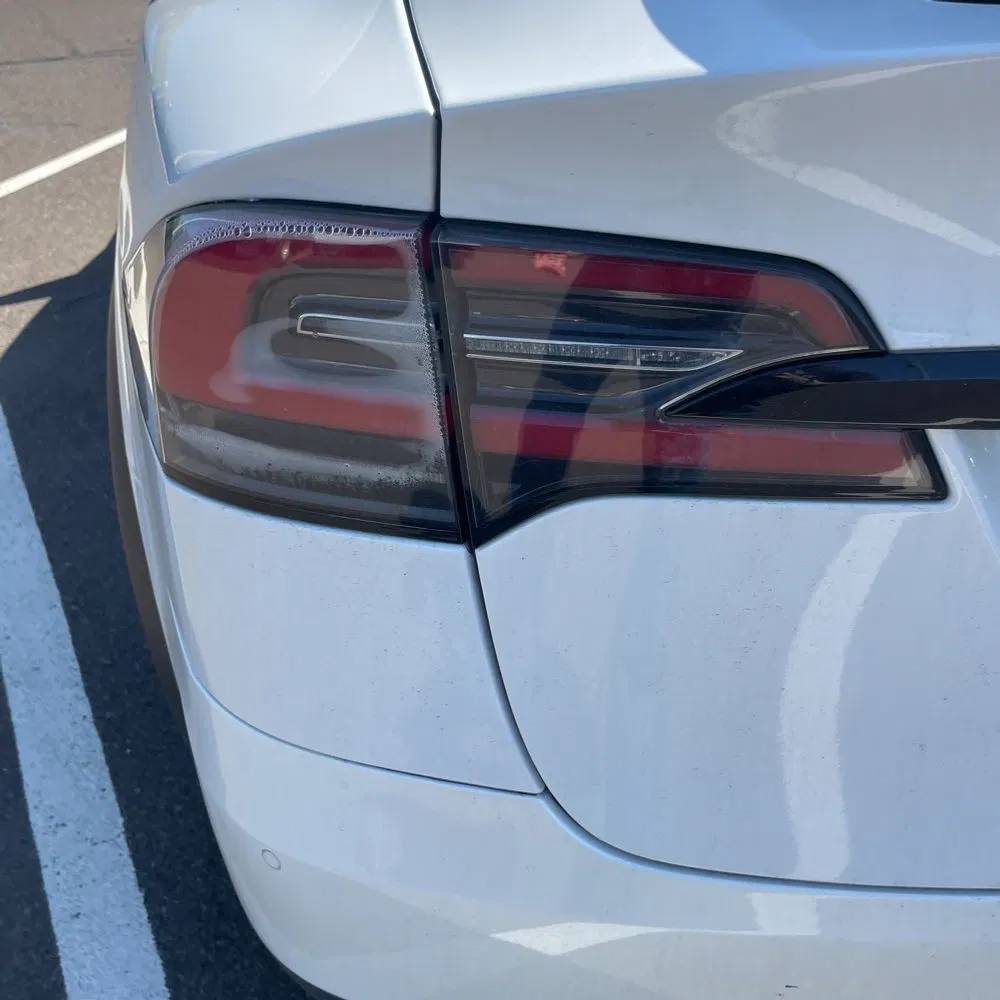 2022 Tesla Model X Plaid