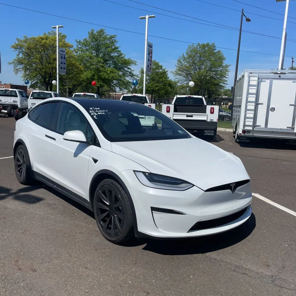2022 Tesla Model X Plaid