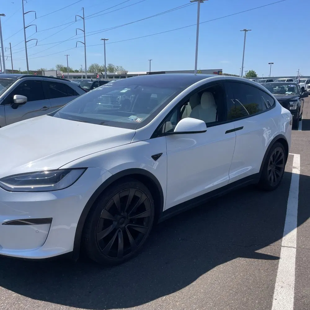 2022 Tesla Model X Plaid