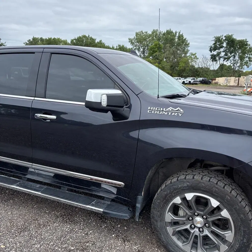 2022 Chevrolet Silverado 1500 High Country