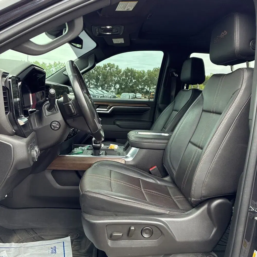 2022 Chevrolet Silverado 1500 High Country