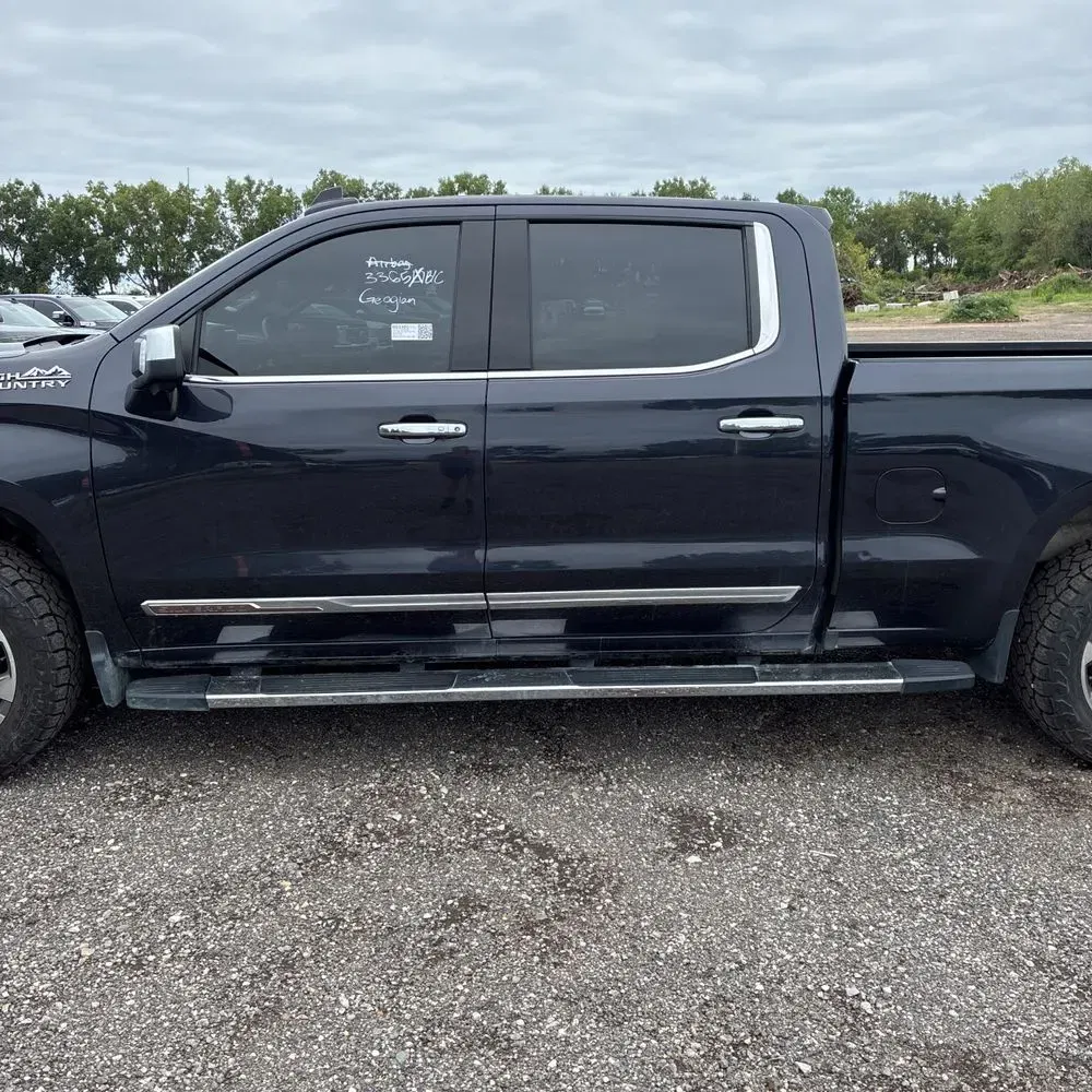 2022 Chevrolet Silverado 1500 High Country
