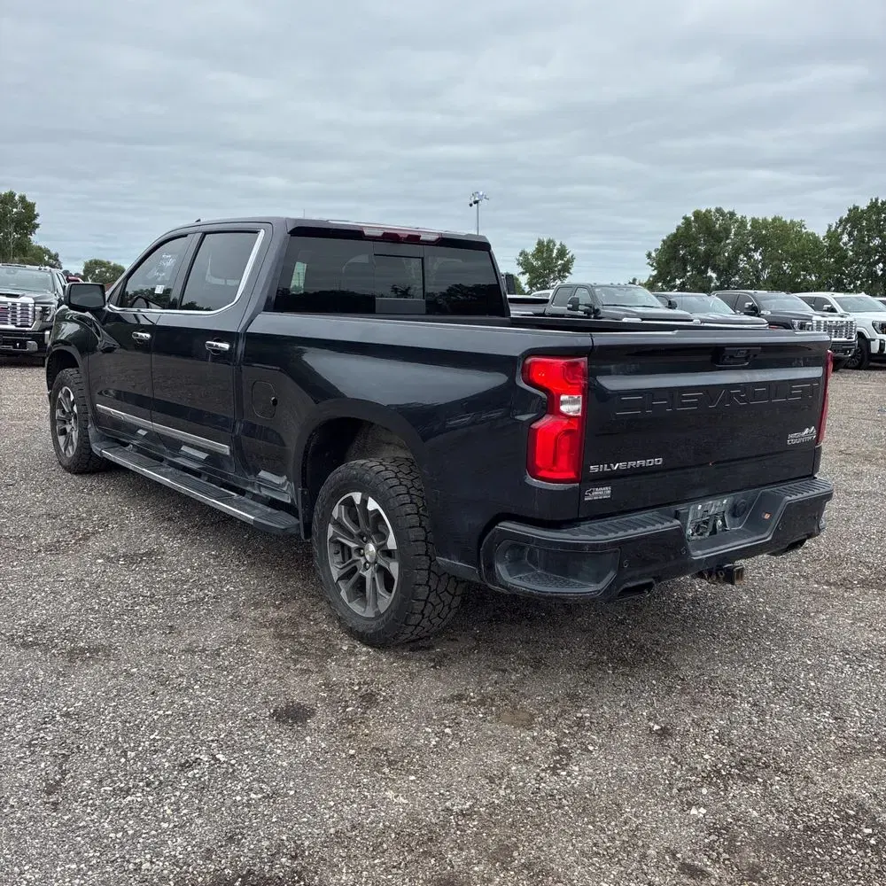2022 Chevrolet Silverado 1500 High Country