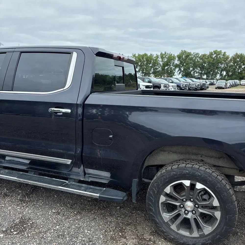 2022 Chevrolet Silverado 1500 High Country