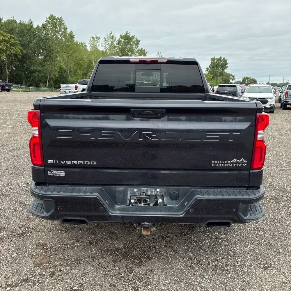 2022 Chevrolet Silverado 1500 High Country