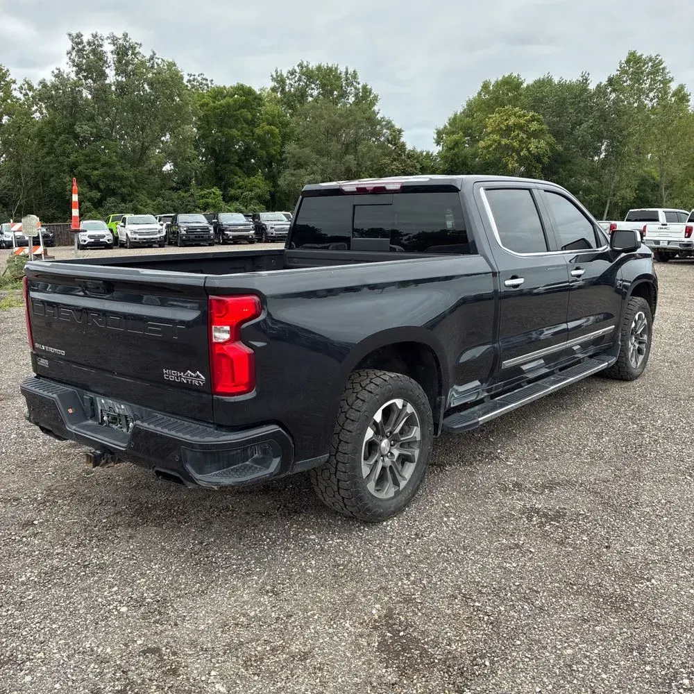 2022 Chevrolet Silverado 1500 High Country