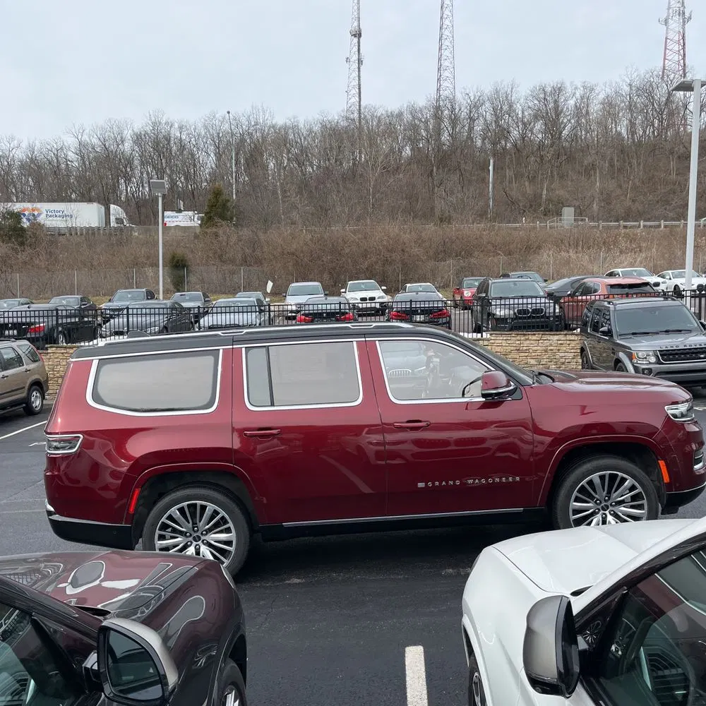 2022 Jeep Grand Wagoneer Series III