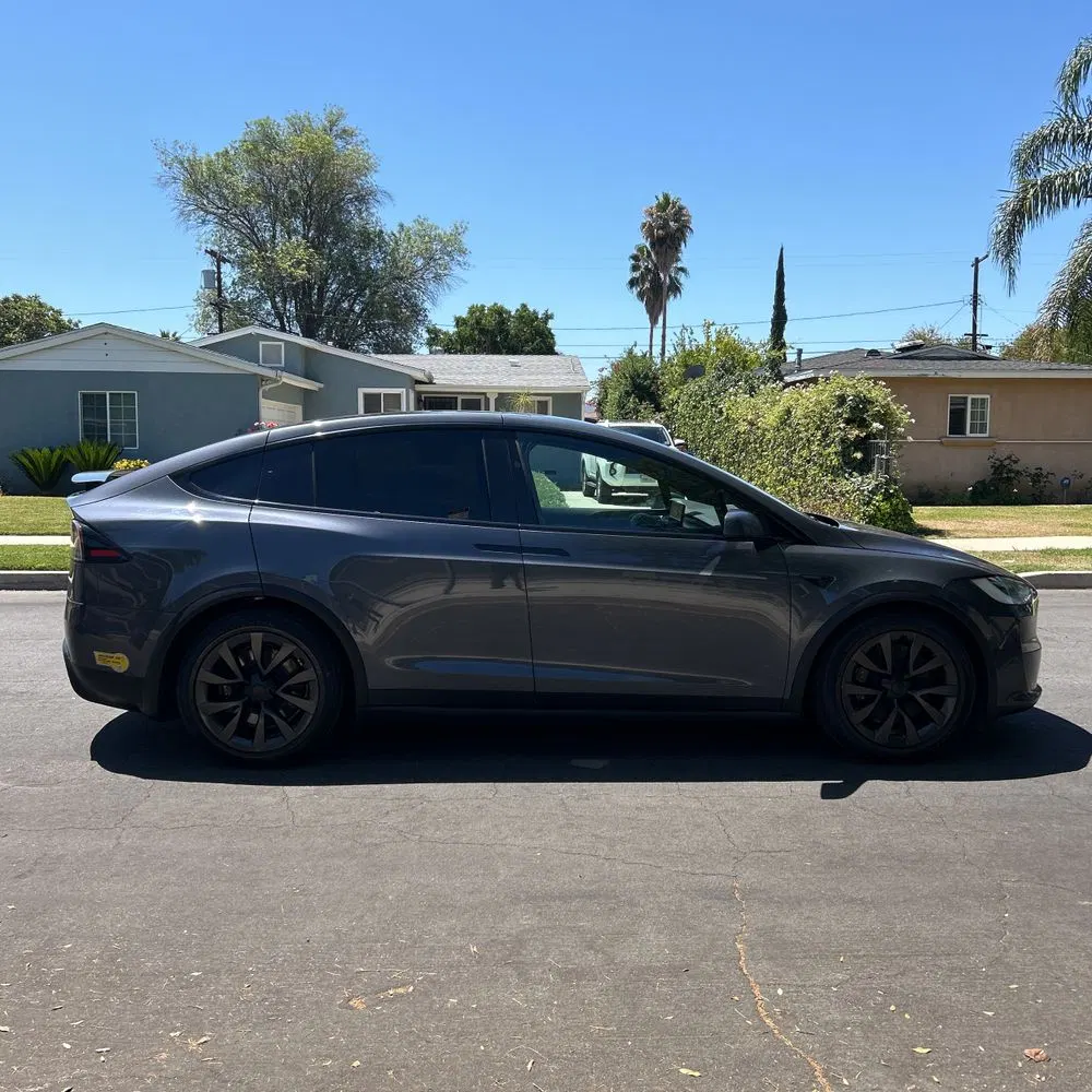 2022 Tesla Model X Plaid
