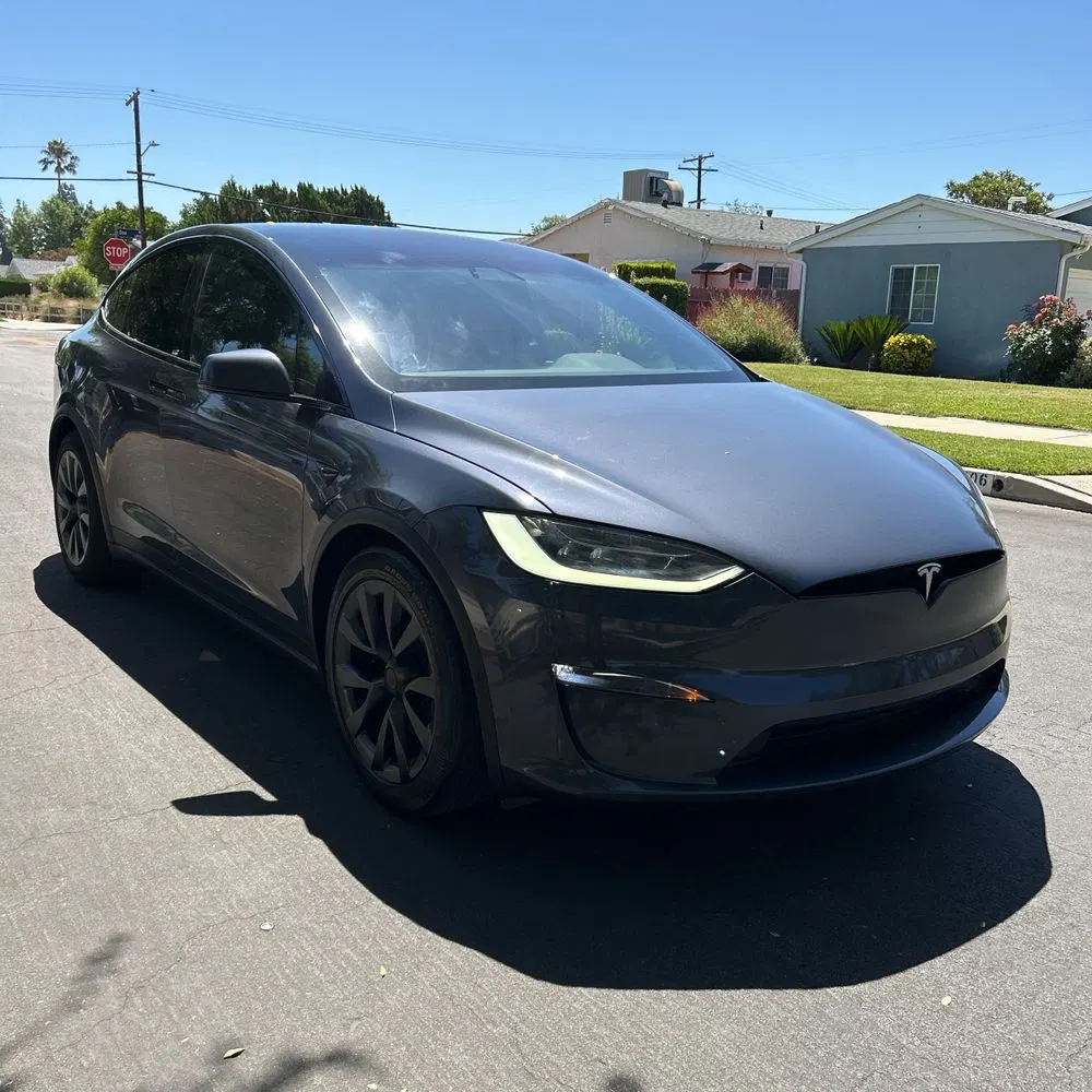 2022 Tesla Model X Plaid