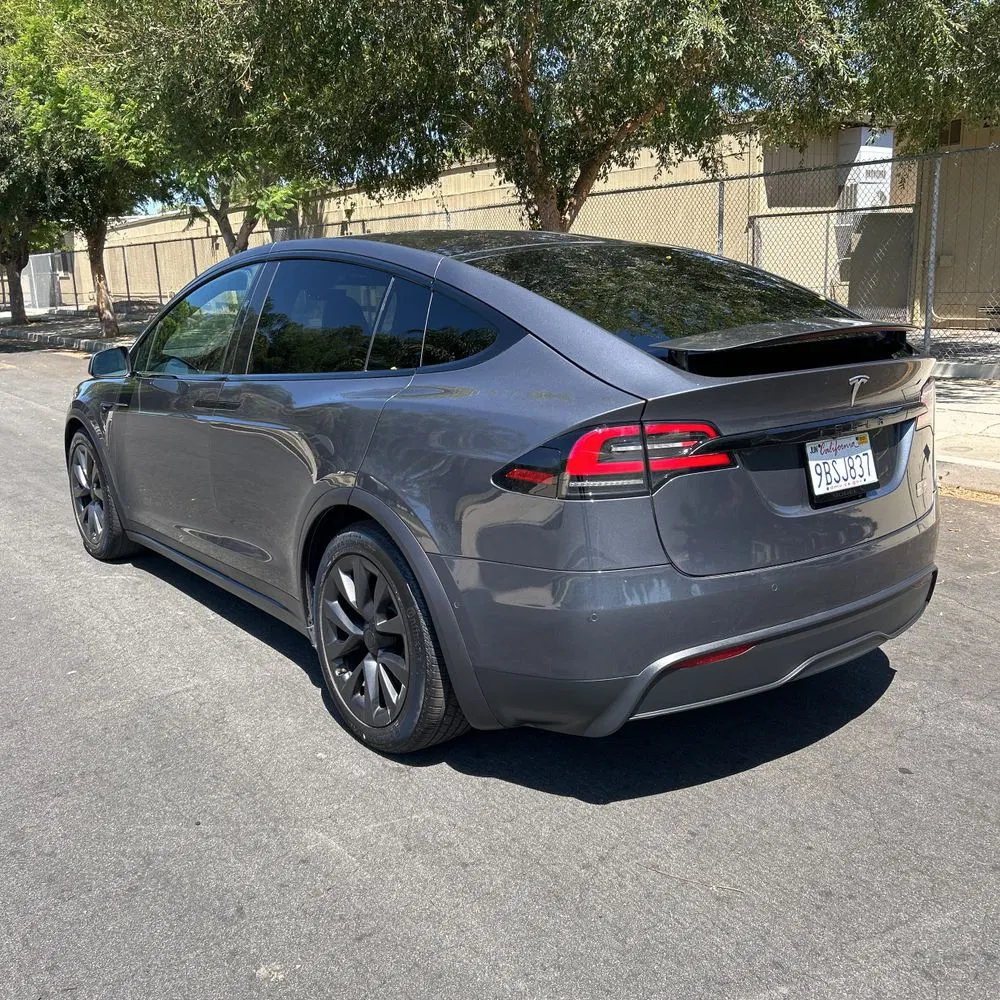2022 Tesla Model X Plaid