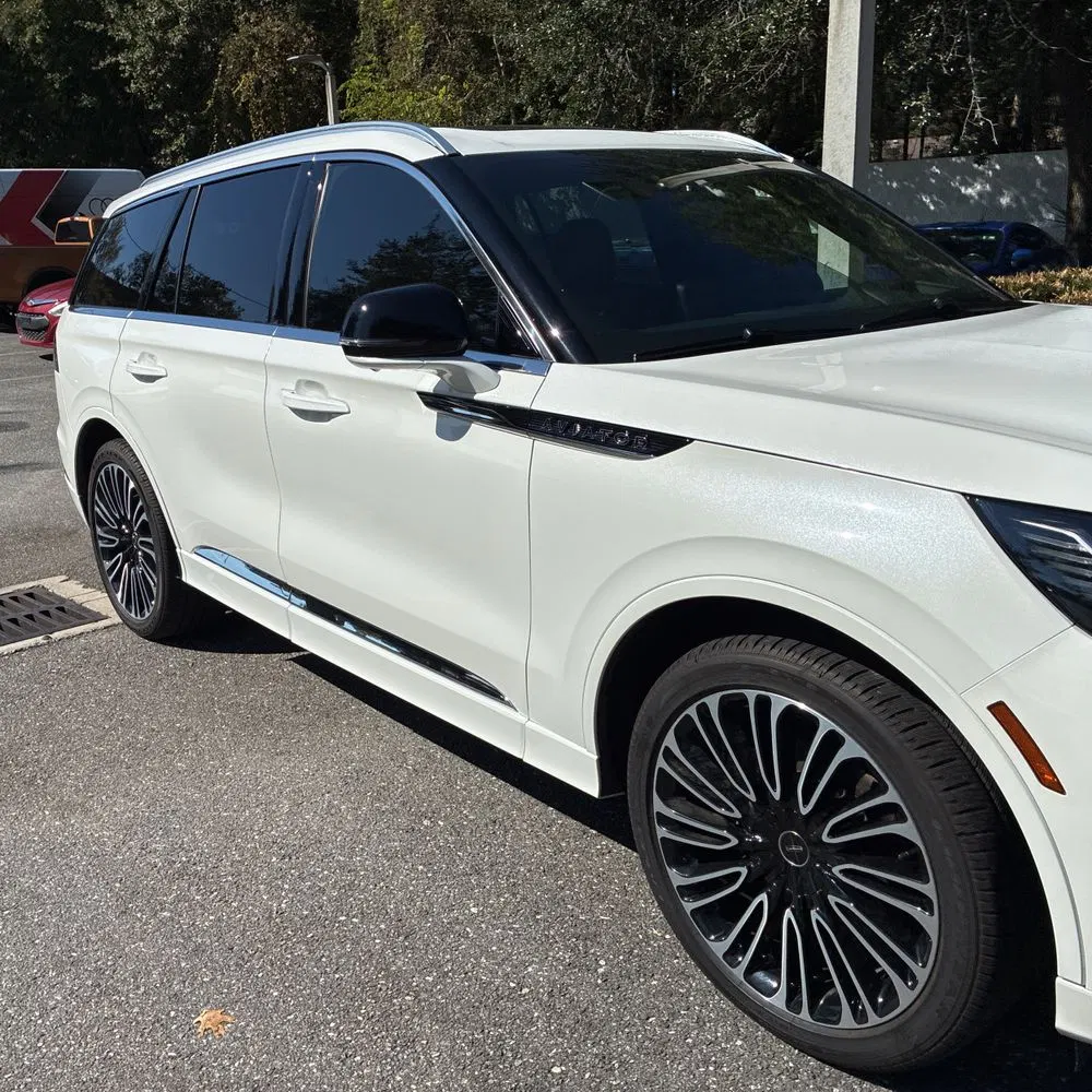 2025 Lincoln Aviator Black Label