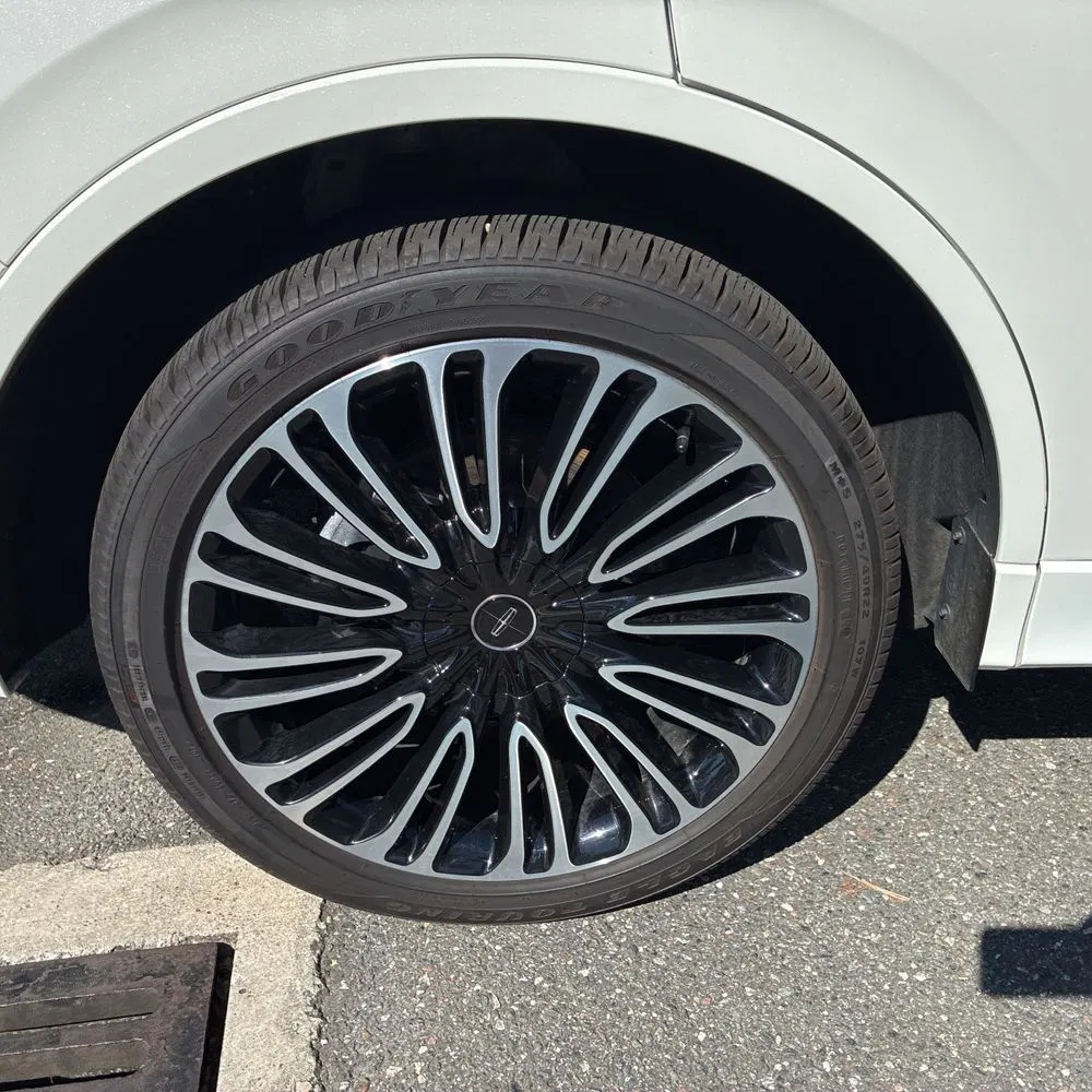 2025 Lincoln Aviator Black Label