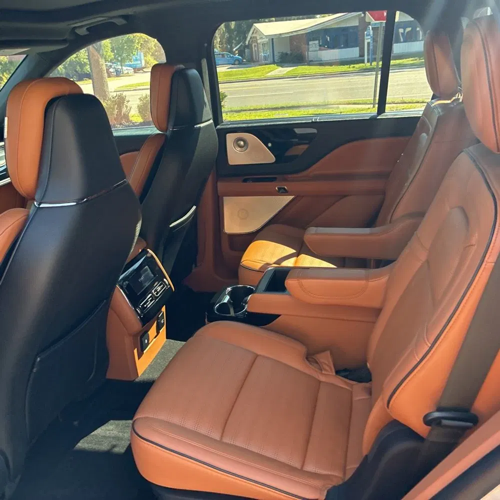 2025 Lincoln Aviator Black Label