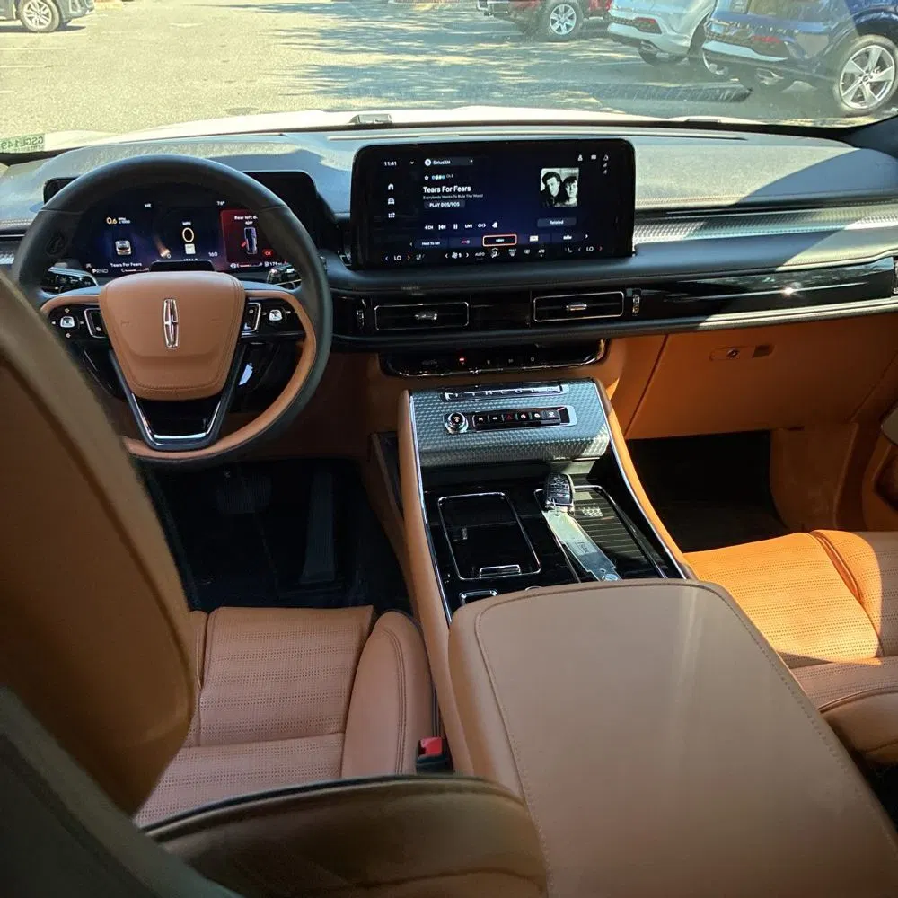 2025 Lincoln Aviator Black Label