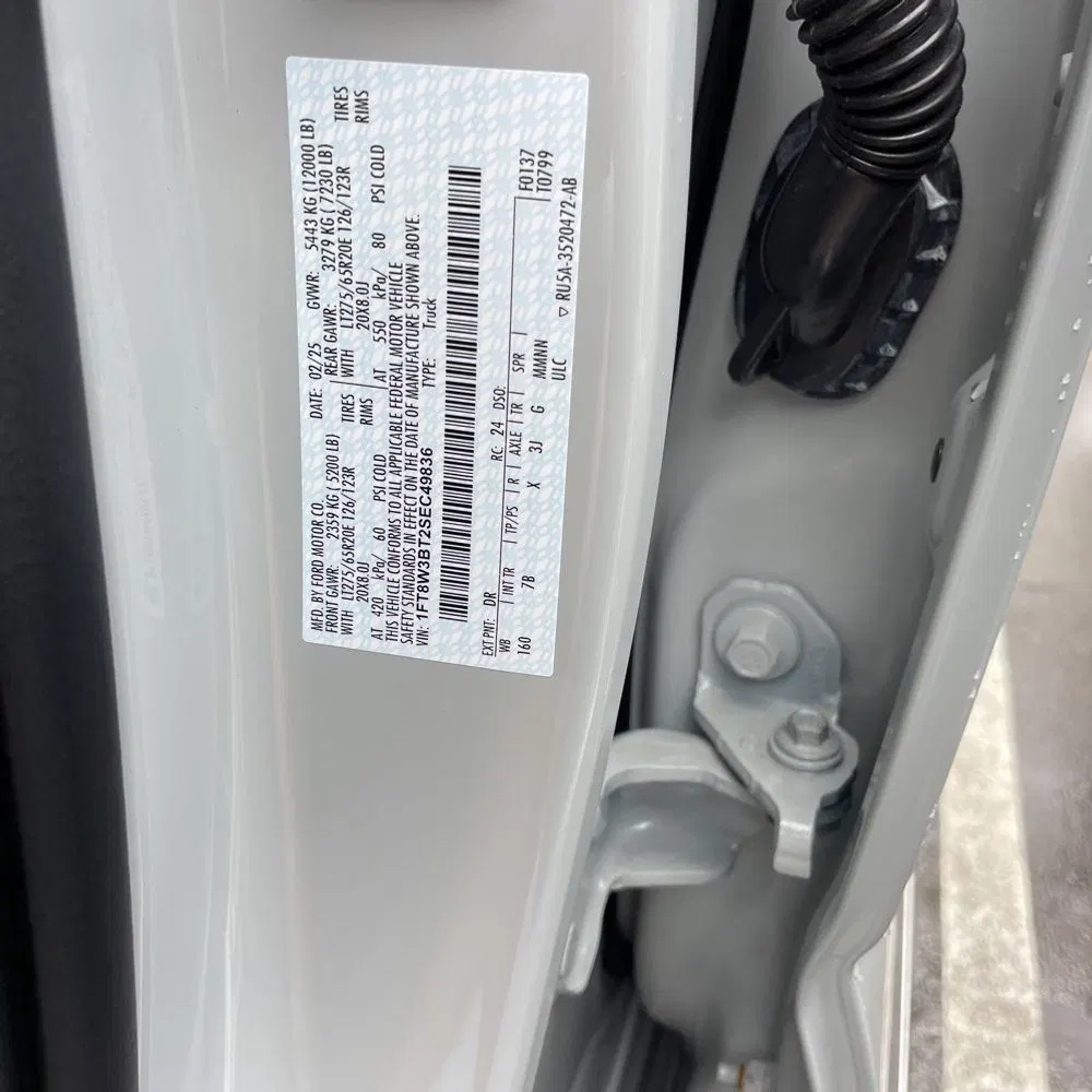 2025 Ford F-350 Super Duty Platinum