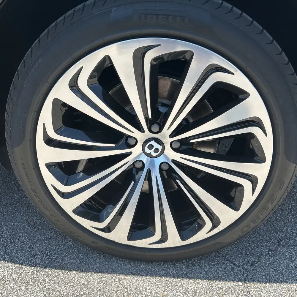 2021 Bentley Bentayga V8