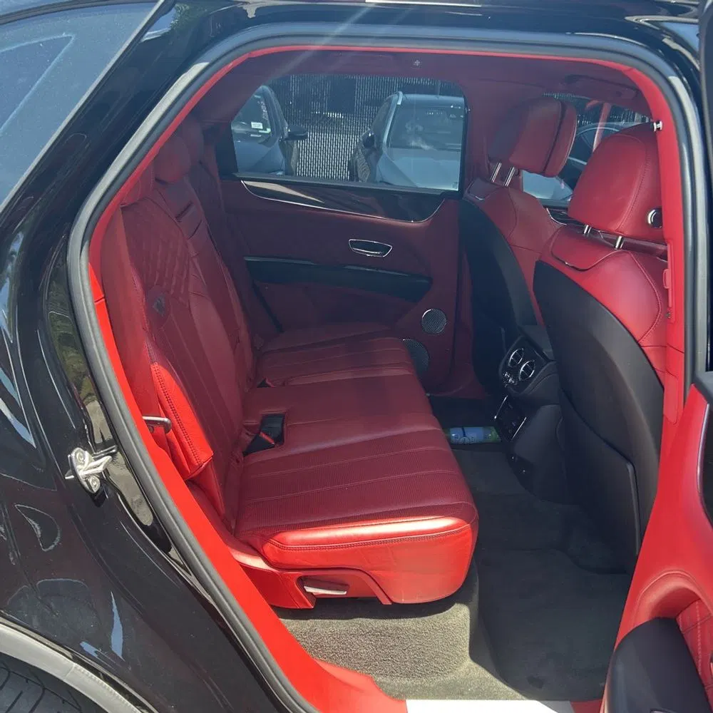 2021 Bentley Bentayga V8