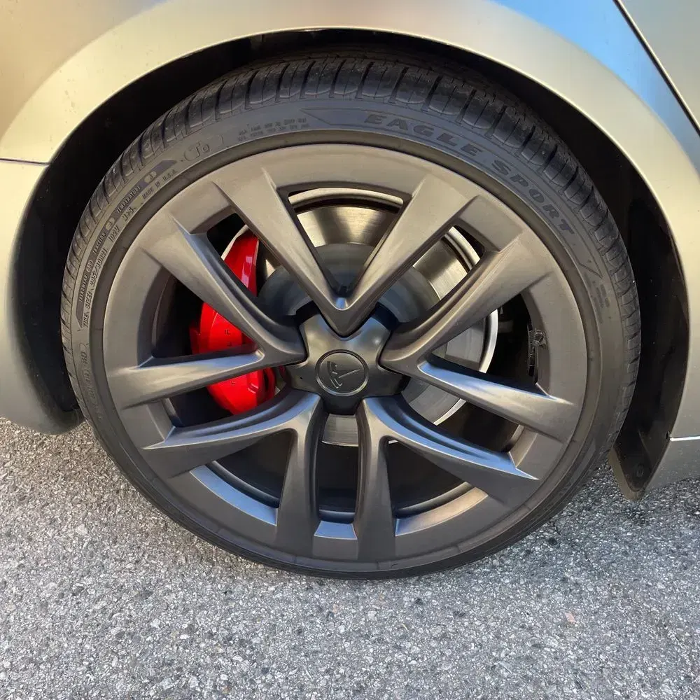 2023 Tesla Model S Plaid